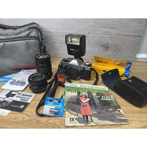 Canon AE-1 Program 35mm Manual SLR Film Camera +flash + Lens+Extras - Picture 1 of 11